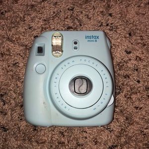 Instax Polaroid 8 with bag